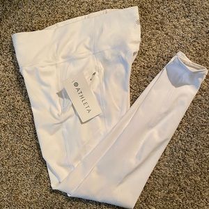 Athleta Contender Tight size Small